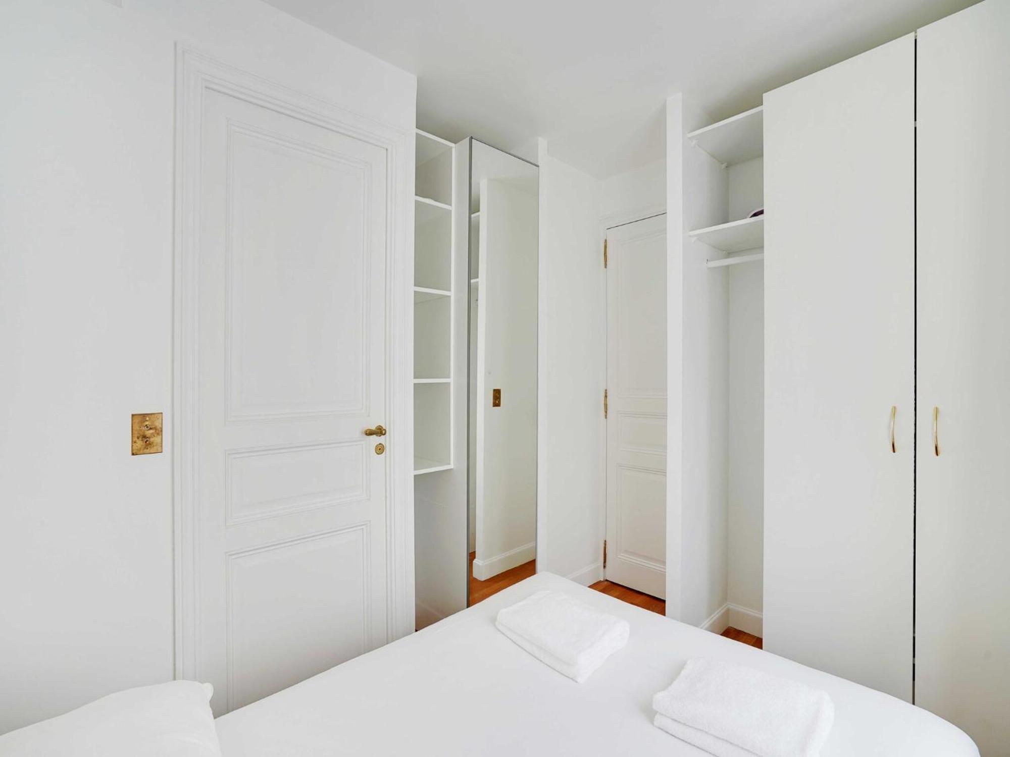 Comfortable - 1bd 2p - Place Vendome Apartment